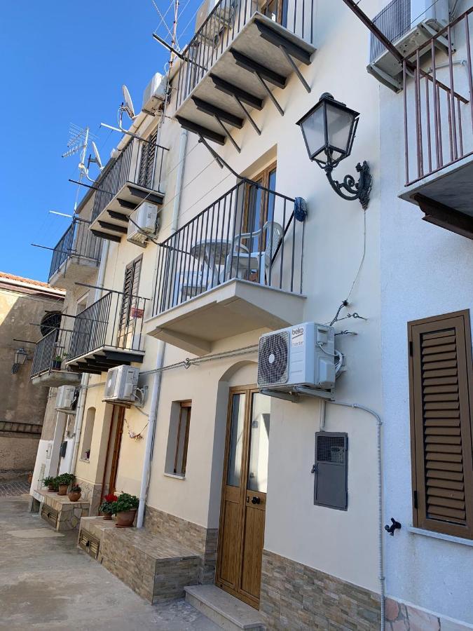 Dea Del Borgo Villa Sant'Ambrogio  Eksteriør bilde