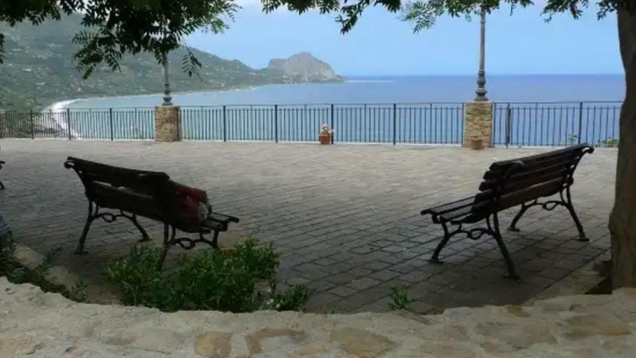 Dea Del Borgo Villa Sant'Ambrogio  Eksteriør bilde
